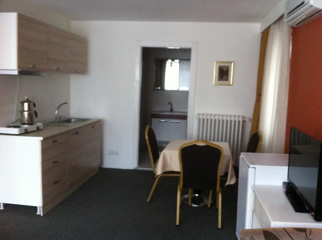 First Apart Hotel Ankara 2*,
